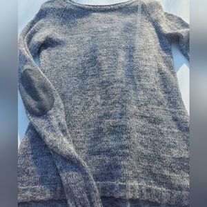 Gray 100% Merino Wool sweater with patches on elbows size Small by Toad …